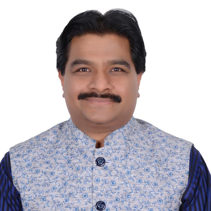 Dr. Vijay Shanmugam